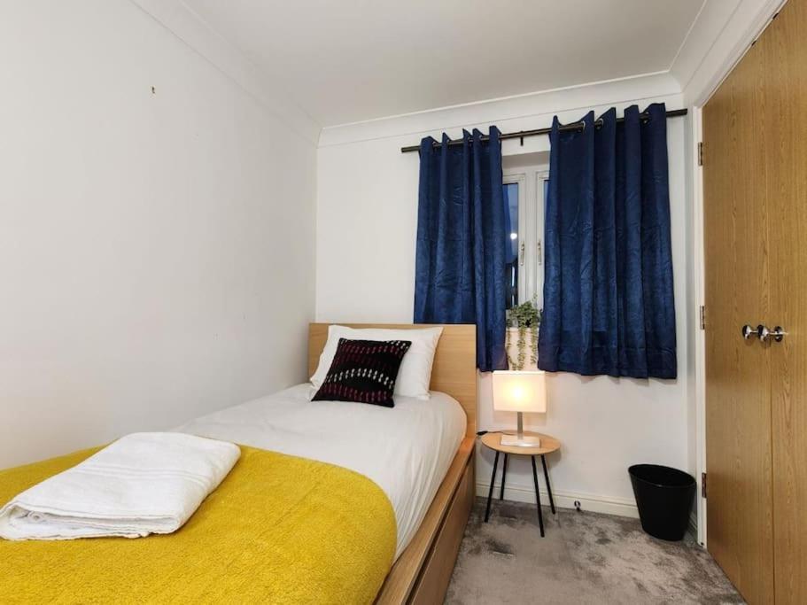 Langford House, 3Bedroom, Netflix, Parking, Wifi Long Hanborough エクステリア 写真