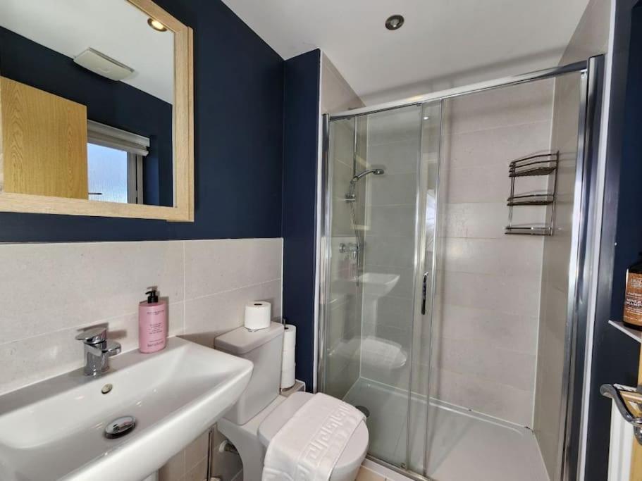 Langford House, 3Bedroom, Netflix, Parking, Wifi Long Hanborough エクステリア 写真